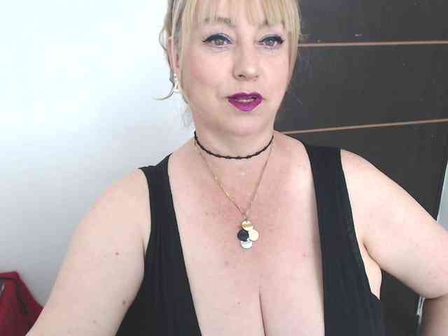 sweetsalo webcam