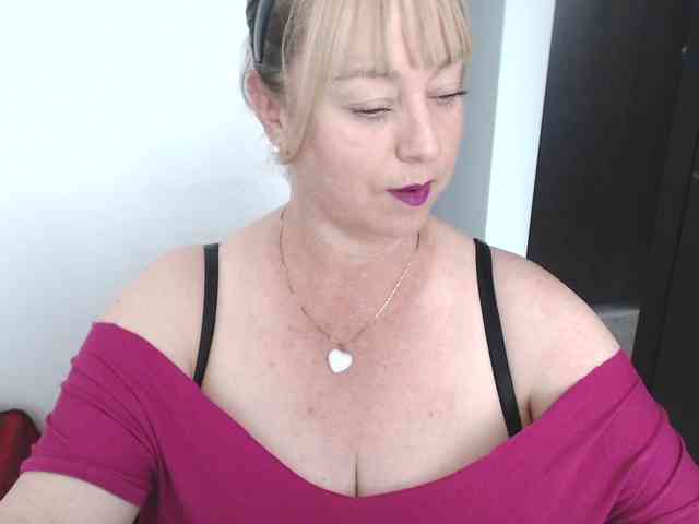 sweetsalo webcam