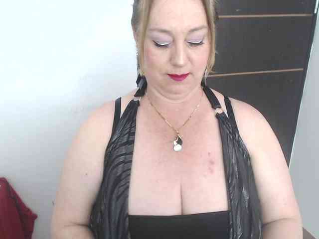 sweetsalo webcam