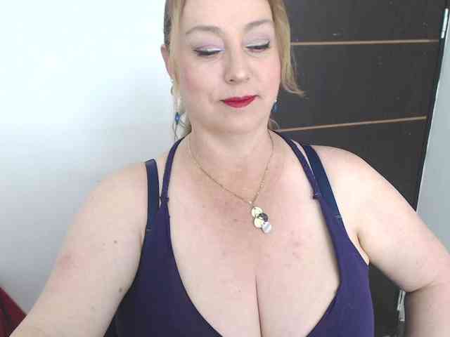 sweetsalo webcam