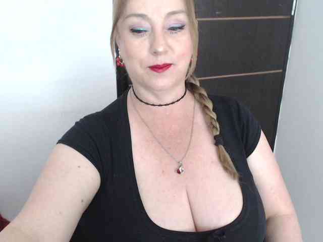 sweetsalo webcam