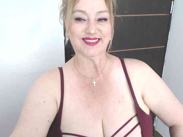 sweetsalo webcam