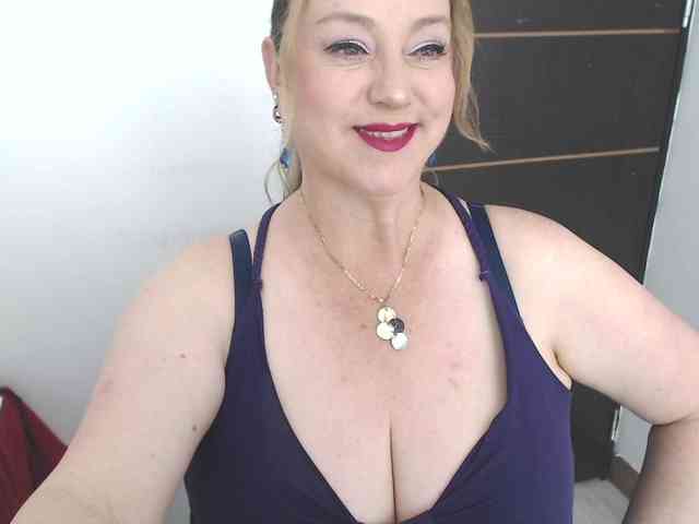 sweetsalo webcam