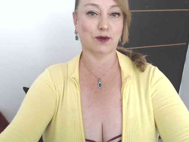 sweetsalo webcam