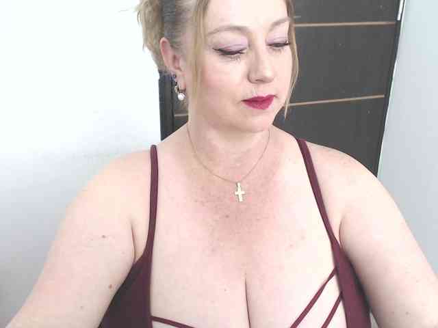 sweetsalo webcam
