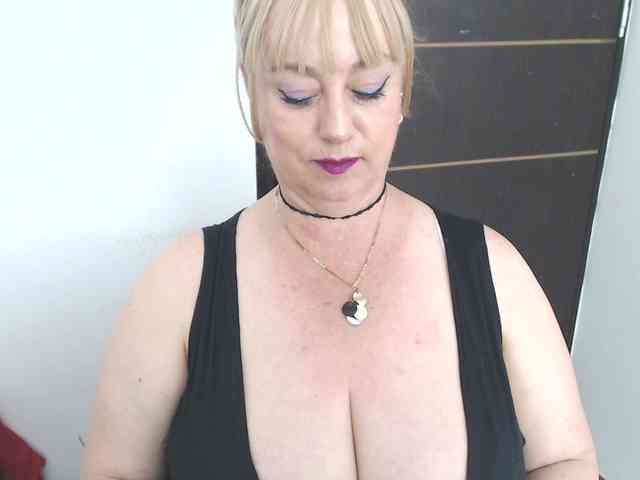 sweetsalo webcam