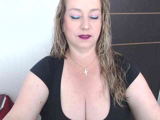 sweetsalo webcam