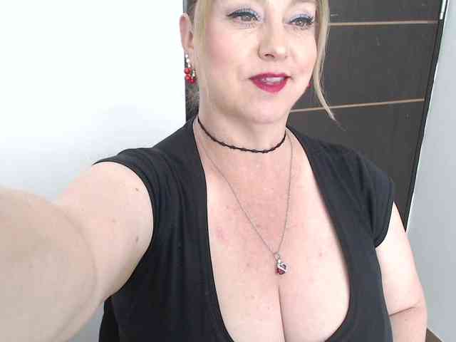 sweetsalo webcam