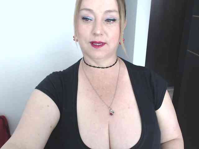 sweetsalo webcam