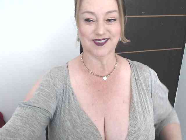 sweetsalo webcam