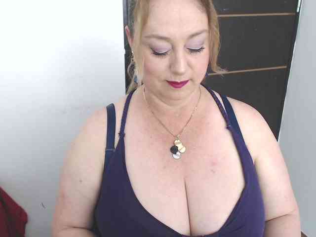 sweetsalo webcam