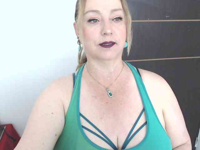 sweetsalo webcam