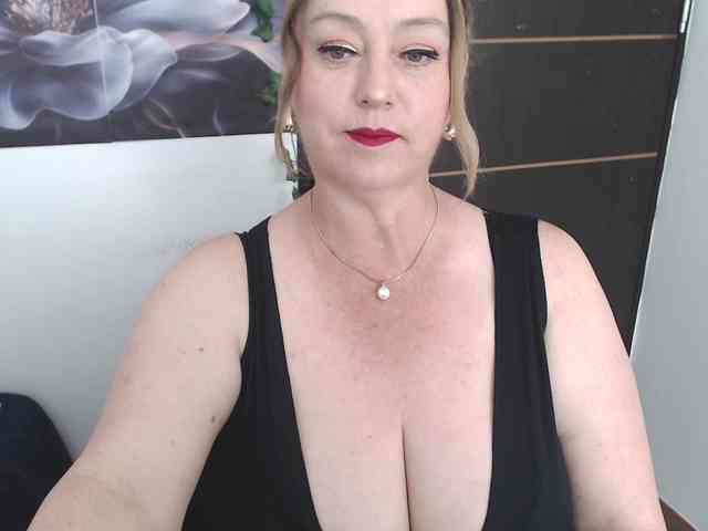 sweetsalo webcam