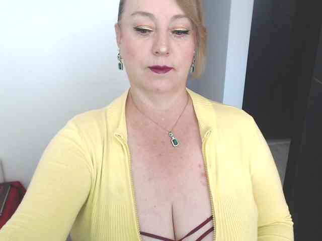 sweetsalo webcam
