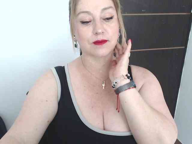 sweetsalo webcam