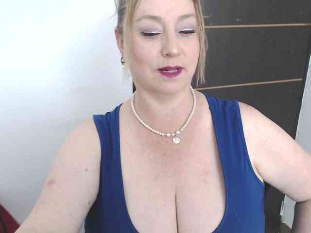 sweetsalo webcam