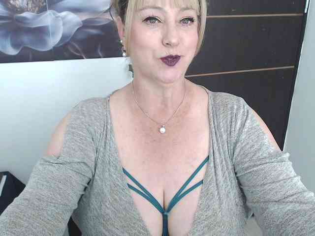 sweetsalo webcam