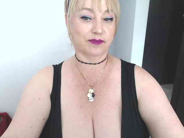 sweetsalo webcam