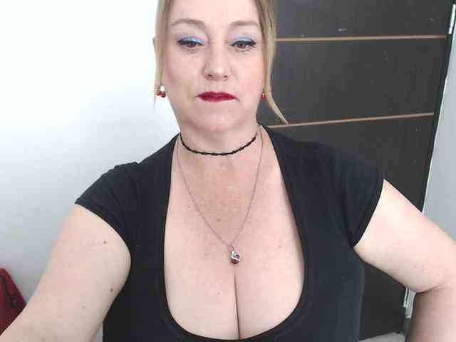 sweetsalo webcam