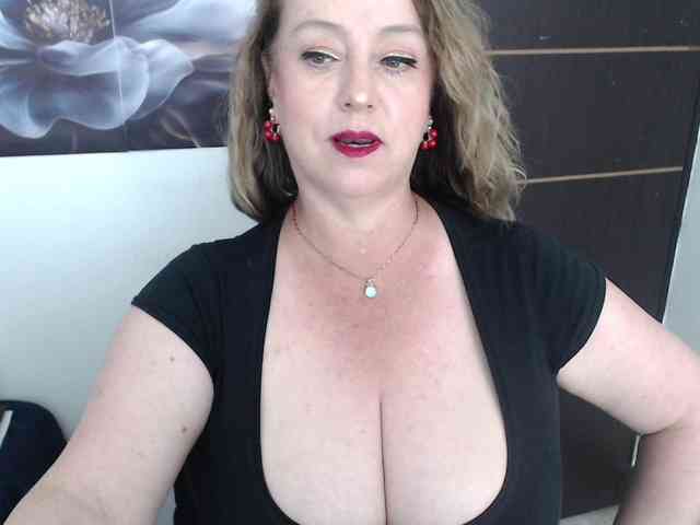 sweetsalo webcam