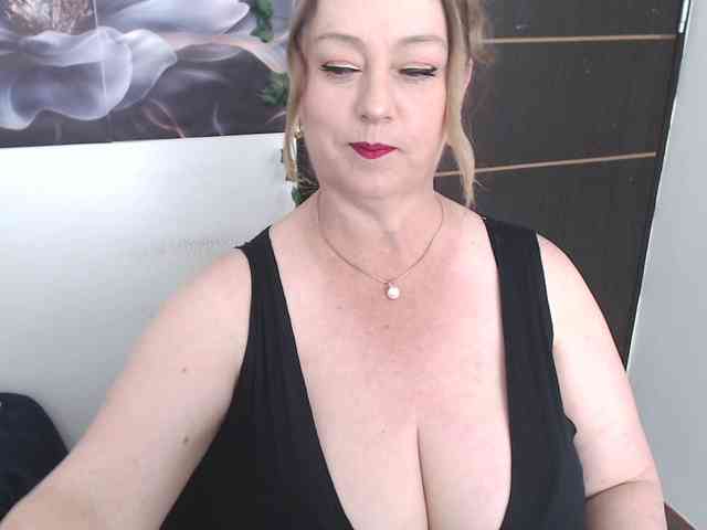 sweetsalo webcam