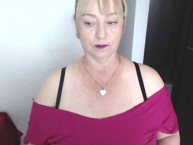 sweetsalo webcam