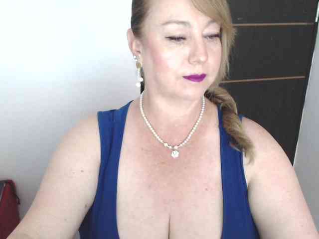 sweetsalo webcam