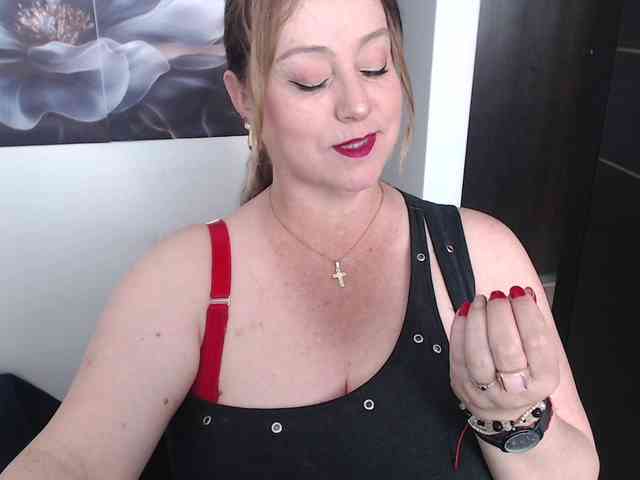 sweetsalo webcam
