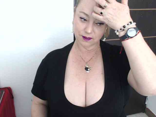 sweetsalo webcam