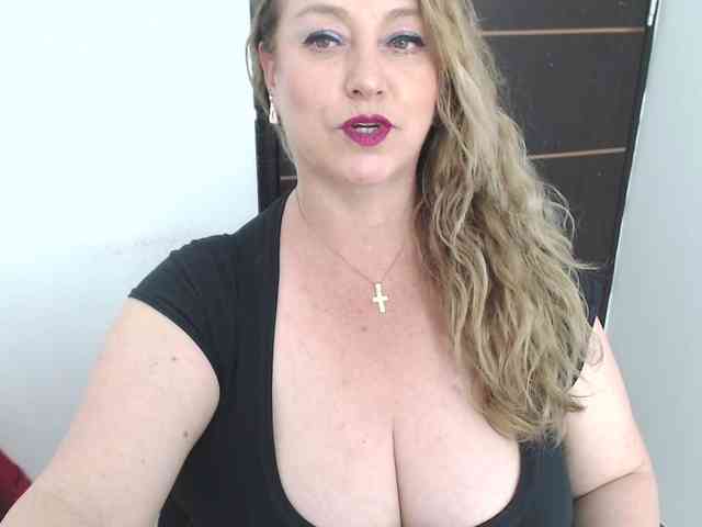 sweetsalo webcam