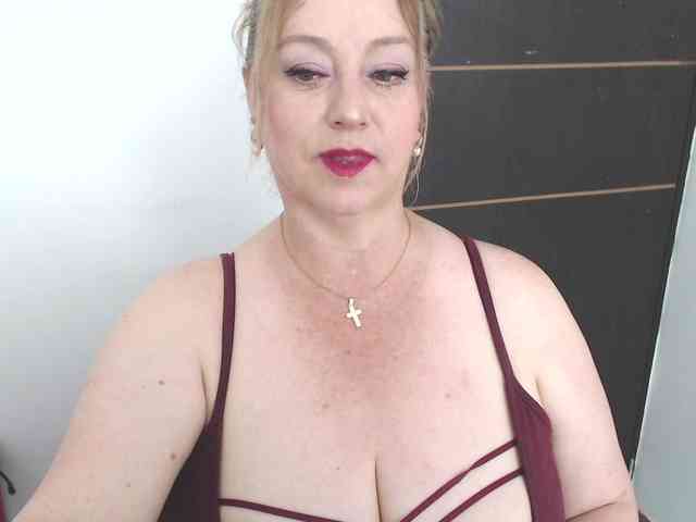sweetsalo webcam