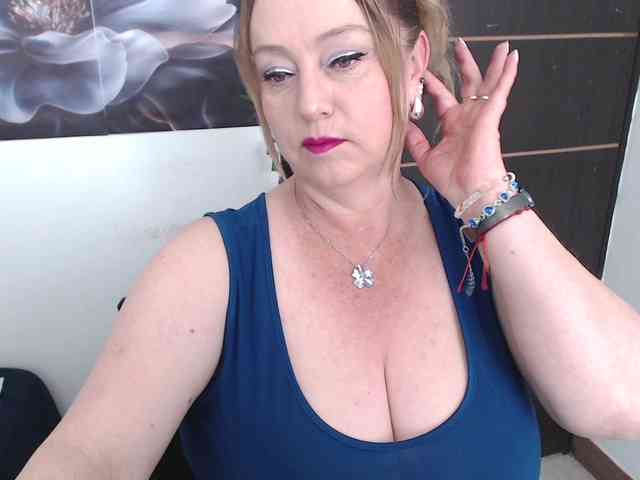 sweetsalo webcam