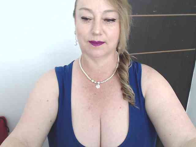 sweetsalo webcam