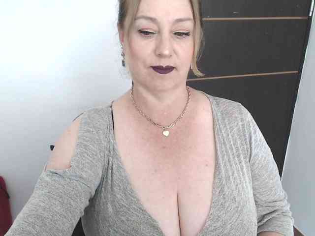 sweetsalo webcam