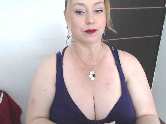 sweetsalo webcam