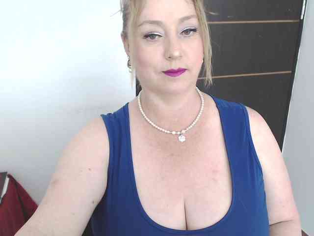 sweetsalo webcam
