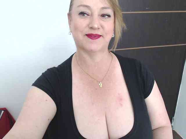 sweetsalo webcam