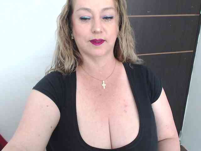 sweetsalo webcam