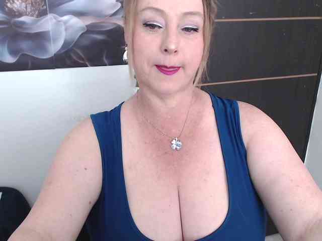 sweetsalo webcam