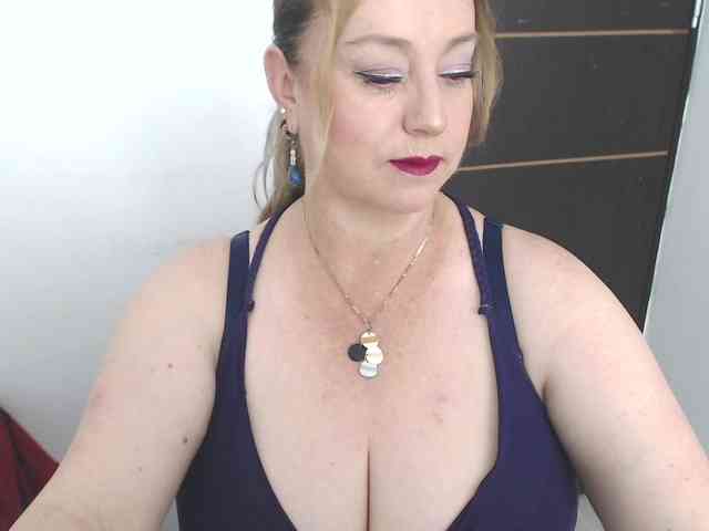 sweetsalo webcam