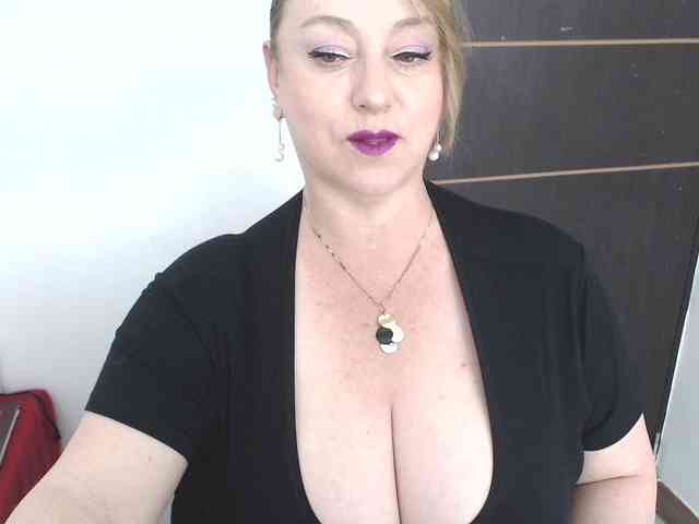 sweetsalo webcam