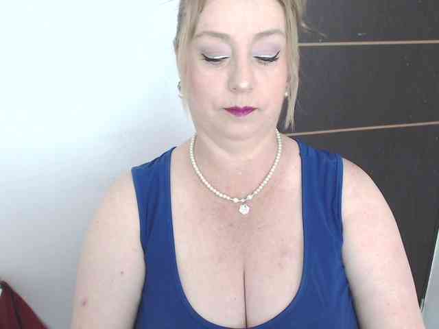 sweetsalo webcam
