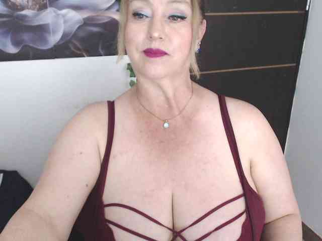 sweetsalo webcam