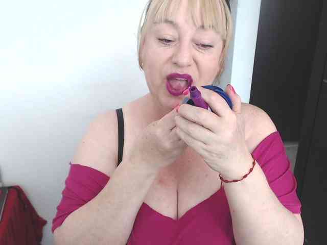sweetsalo webcam