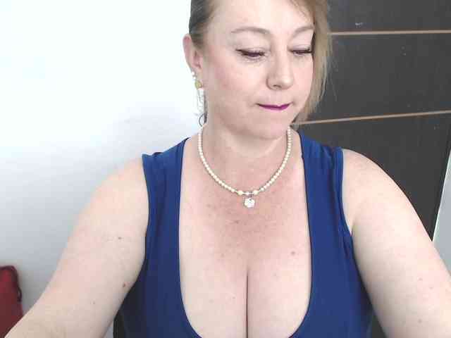 sweetsalo webcam