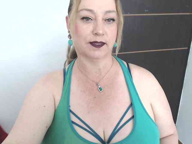 sweetsalo webcam