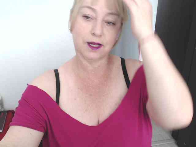 sweetsalo webcam