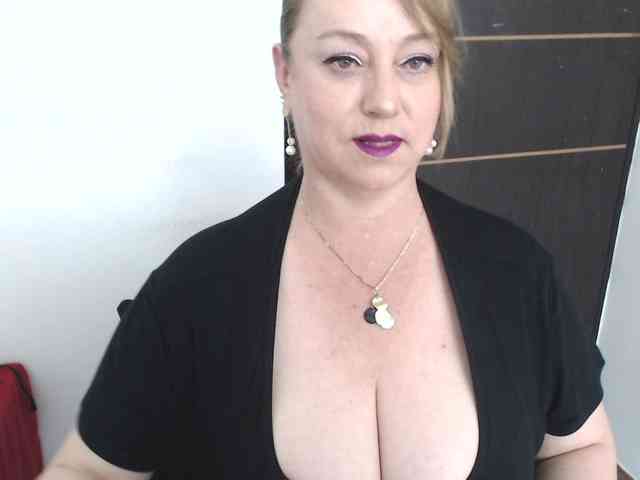 sweetsalo webcam