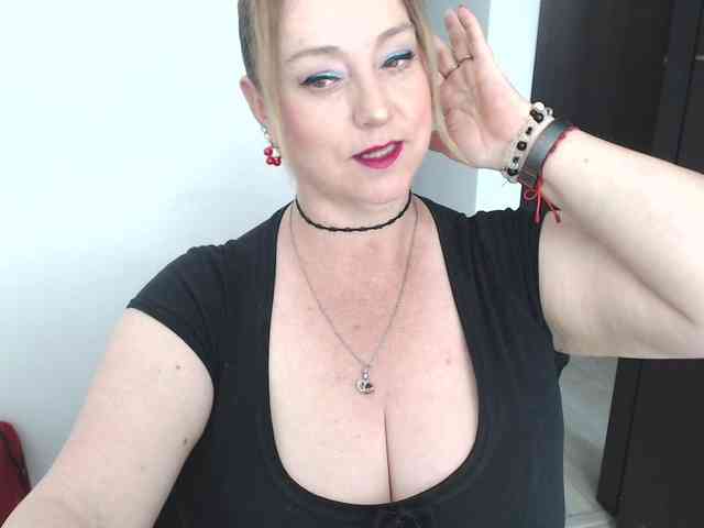 sweetsalo webcam