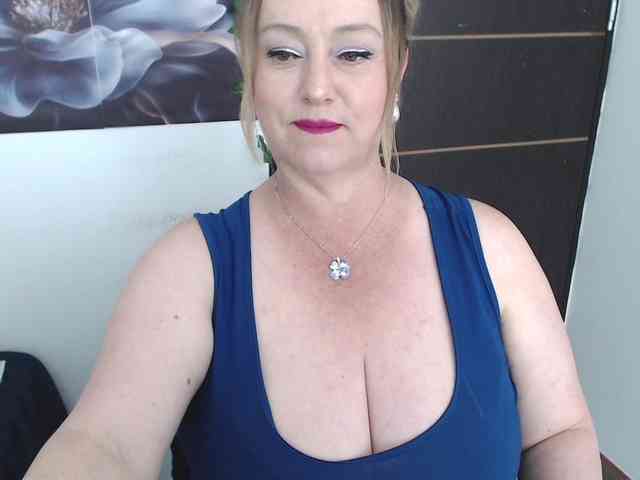 sweetsalo webcam